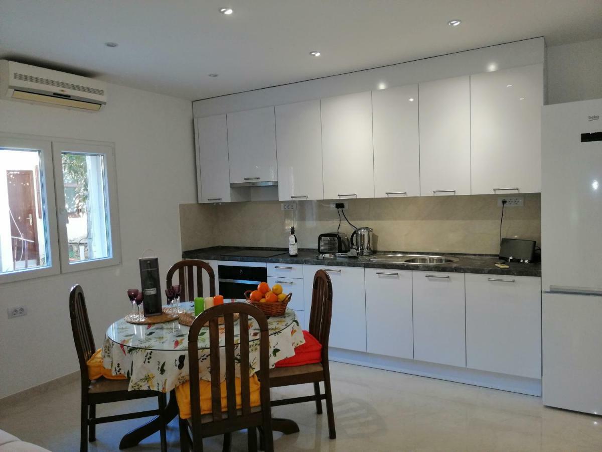 Apartment Marina Komiža Kültér fotó
