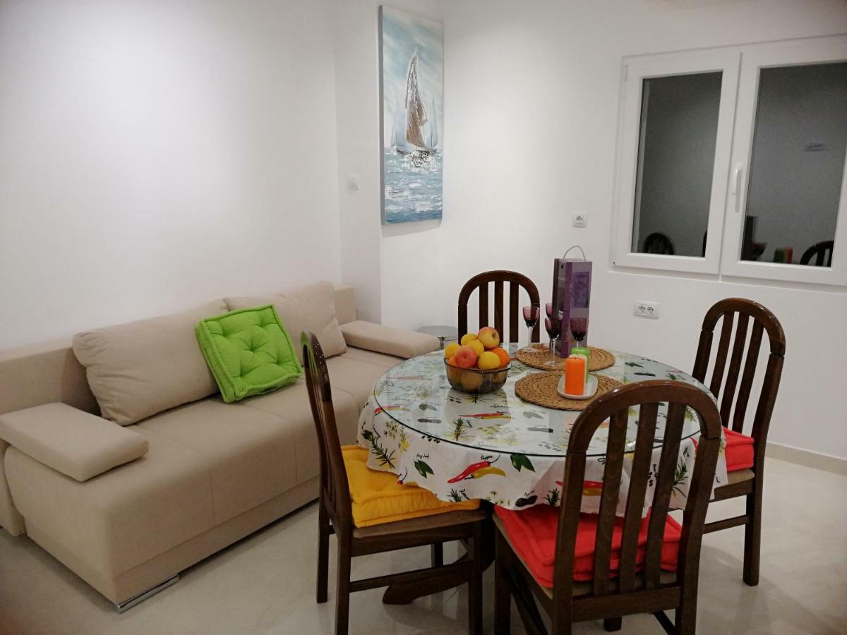 Apartment Marina Komiža Kültér fotó