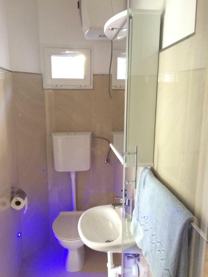 Apartment Marina Komiža Kültér fotó