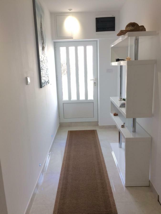 Apartment Marina Komiža Kültér fotó